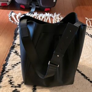 Everlane The Italian Leather Studio Bag